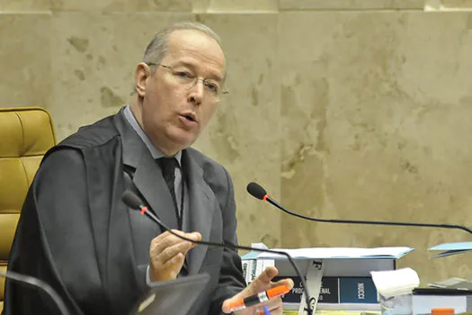 Voto de Celso de Mello sobre criminalização da homofobia dura 6 horas