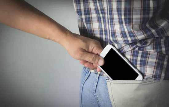 Roubo de celulares aumenta com reabertura da economia