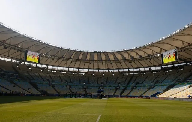 CEO do Vasco rebate Fluminense sobre críticas ao gramado do Maracanã: ‘Declaração infeliz’