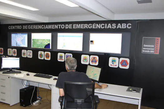 Redes sociais do CGE ABC estão em plantão para emissão de alertas climáticos