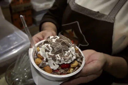 Chalés gastronômicos atraem público no 13º Festival do Chocolate