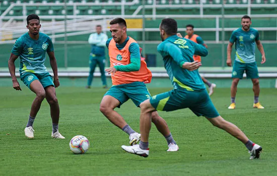 Confronto entre líder Chapecoense e vice-líder Sampaio Corrêa é o principal desta sexta