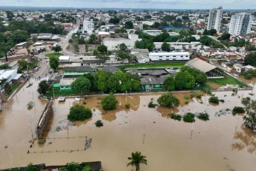 Mais de 4.300 pessoas estão desabrigadas no Acre por causa das cheias