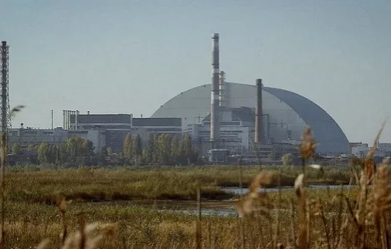 Ucrânia anuncia que eletricidade em usina nuclear de Chernobyl foi restabelecida