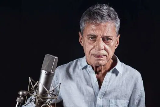 Chico Buarque irá receber R$ 48 mil de Flávio Bolsonaro em ação de danos morais