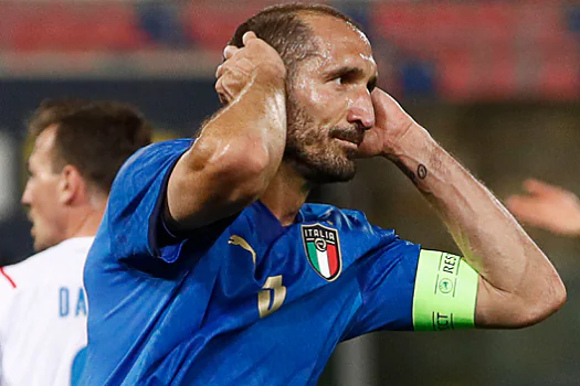 Chiellini planeja se despedir da seleção italiana em jogo contra Argentina