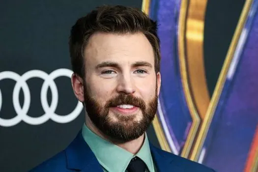 Chris Evans é eleito o homem mais sexy do mundo de 2022