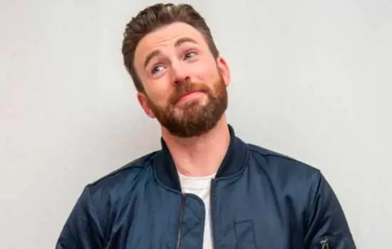 Nude de Chris Evans movimenta a internet e o mundo dos memes