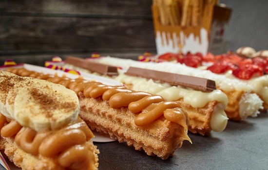 Churros marcam presença no evento com diversos sabores do carro-chefe da casa e a famosa Bubble Waffles