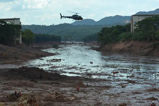 Chuva suspende buscas por vítimas do rompimento da barragem em Brumadinho