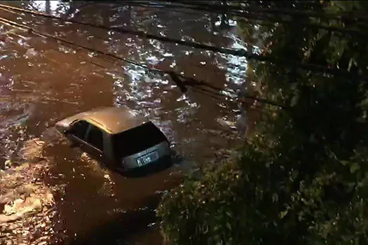 Chuva alaga vários pontos do Rio e deve ir até sábado