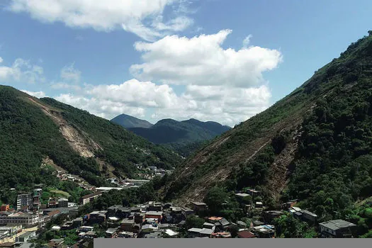 Portaria prorroga vencimento de tributos a moradores de Petrópolis