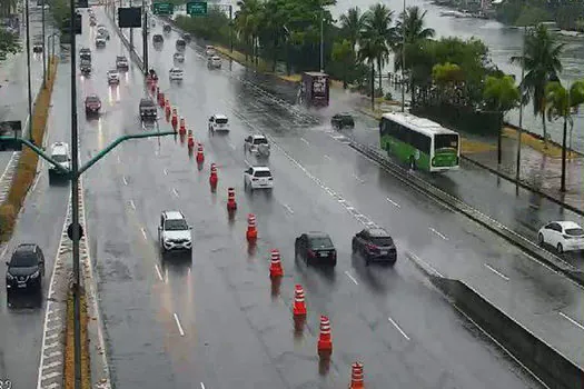 Defesa Civil interdita 16 imóveis após chuvas no RJ