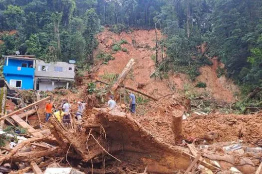 Boletim: Governo de SP informa sobre situação das chuvas no litoral paulista (8h)