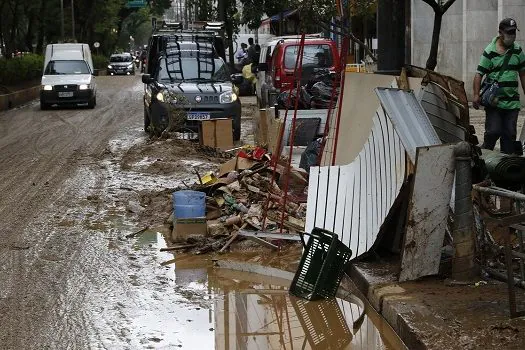 Tragédia em Petrópolis tem 217 mortos