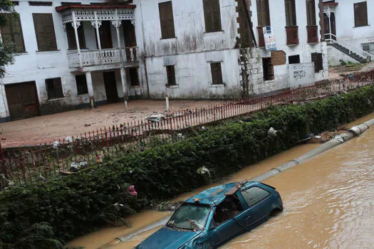 Governo autoriza emprego das Forças Armadas nas buscas em Petrópolis