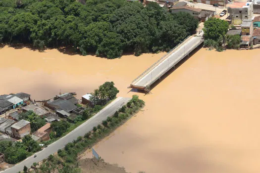 Governo libera mais R$ 418 milhões para rodovias atingidas por chuvas