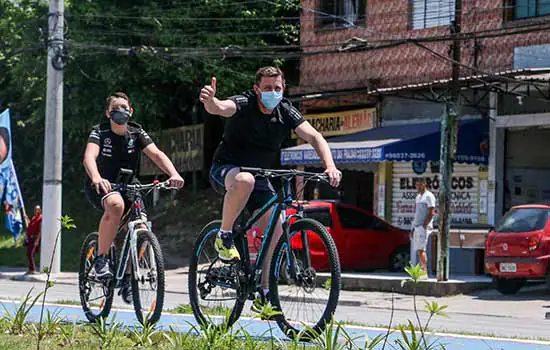 Orlando Morando percorre ciclovia da Estrada dos Alvarengas e destaca melhorias na região