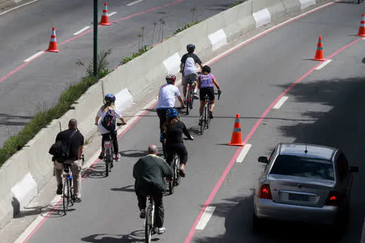 Ciclofaixa de lazer tem novo percurso neste domingo