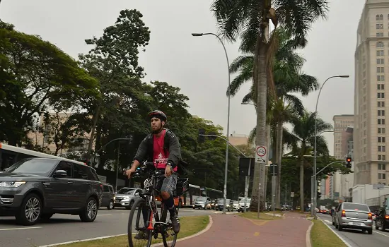 Prefeitura de SP assina contratos para ampliar a malha cicloviária