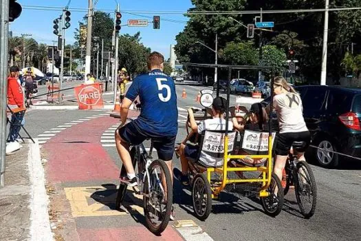 Ciclofaixas contam com mais de 700 orientadores para auxiliar na segurança