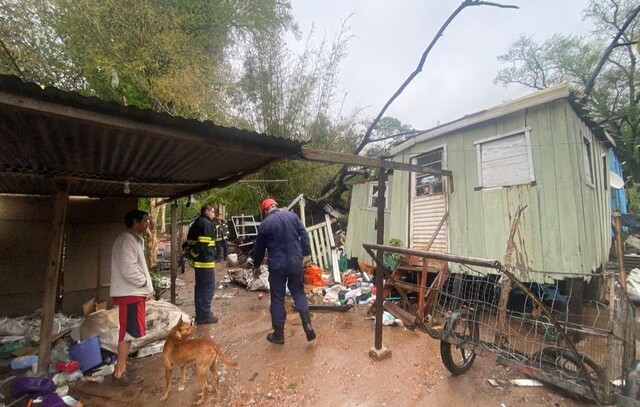 Ciclone no Rio Grande do Sul tem 4 mortes e mais de cem desalojados
