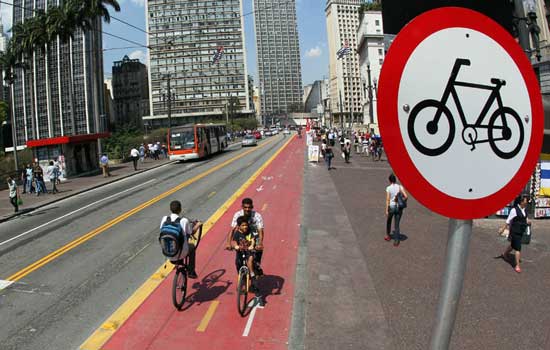 Henrique Schaumann e Rebouças terão ciclovia em novo plano da Prefeitura