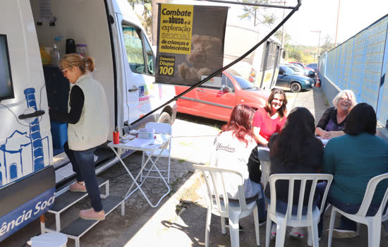 “Cidadania Móvel” atende moradores do bairro Santa Clara