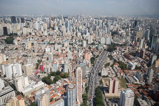 Aluguel residencial cai 1,16% em dezembro, após queda de 0,37% em novembro, diz FGV