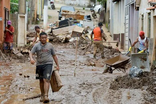 Caixa libera FGTS para três cidades mineiras atingidas por enchentes