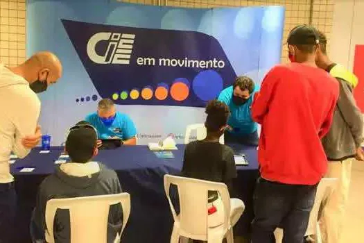 CIEE faz ação de cadastro para vagas de estágio e aprendizagem em estações de metrô