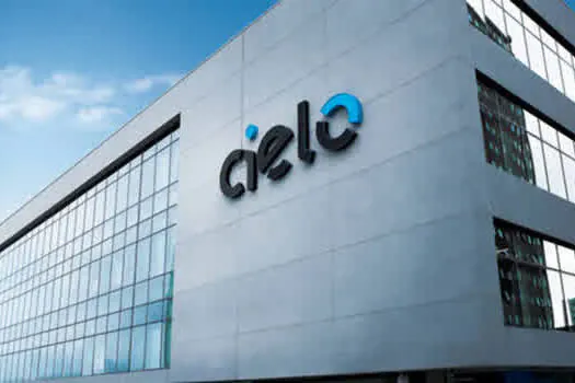 Cielo faz investida no varejo e cogita criar banco para o futuro