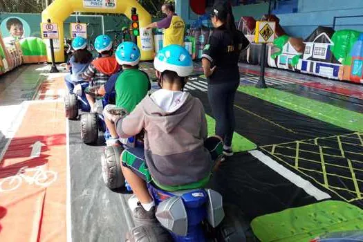 CIMOB encerra Maio Amarelo na Escola Municipal Eng. Carlos Rohm I