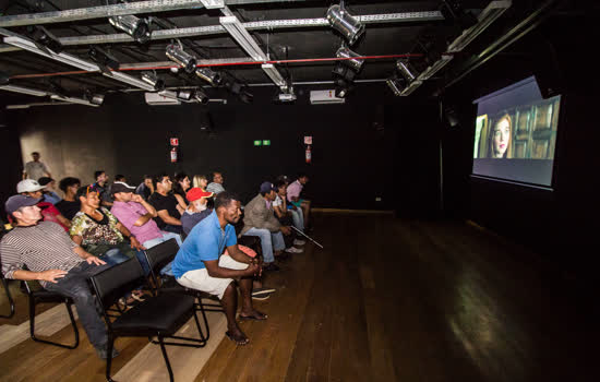 Ribeirão Pires faz sessões de filmes gratuitas no Cine Cras