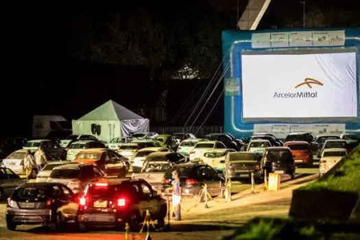 Cine Autorama exibe sessões gratuitas de cinema drive-in na USP Leste