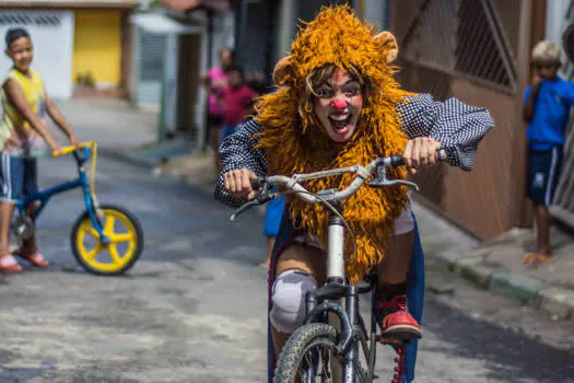 De Olho no Duto promove Dia de Circo em comunidade de Guarulhos