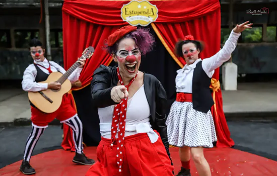 Circo di SóLadies promove aula experimental de Palhaçaria Feminista