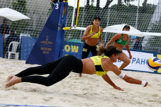 Circuito Mundial: Talita/Taiana e Ana Patrícia/Rebecca vão às quartas de final