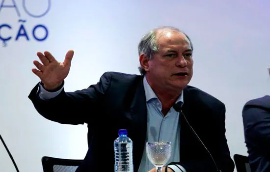 Ciro diz que Lula é ‘enganador profissional’ e ‘defunto eleitoral’