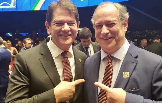 PF faz buscas contra Ciro e Cid Gomes por supostas propinas em obra do Castelão