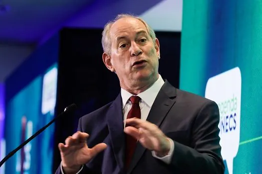 Ciro Gomes fala em gerar 5 milhões de empregos em dois anos