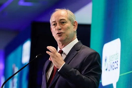 Ciro Gomes defende adiamento de dívida de Estados com União