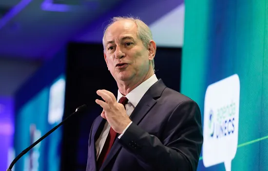 Ciro Gomes defende adiamento de dívida de Estados com União