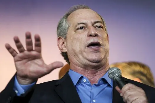 No ES, Ciro Gomes fala em elevar educação a uma das 10 melhores do mundo