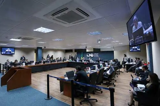 Resolução do CNJ prevê auxílio-moradia de até R$ 4,3 mil para juízes