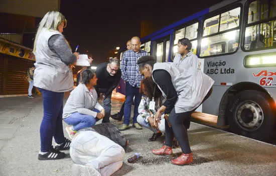 Programa “Cobertor que Salva” intensifica abordagens aos moradores de rua