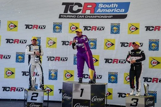 TCR South America: Cobra Racing Team foi ao pódio três vezes em Interlagos