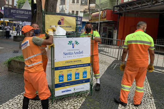 Semasa reforça serviços de coleta e limpeza do Centro comercial de Santo André