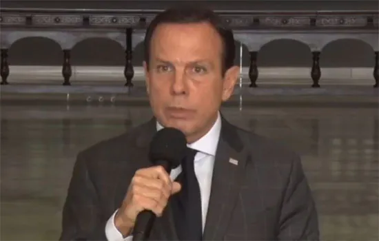 Doria pede a líderes de igrejas que façam cultos e encontros virtualmente