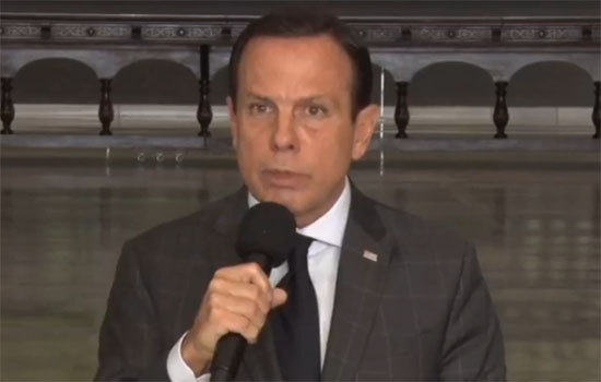 Doria: SP tomará medidas judiciais se governo federal decretar comércio reaberto